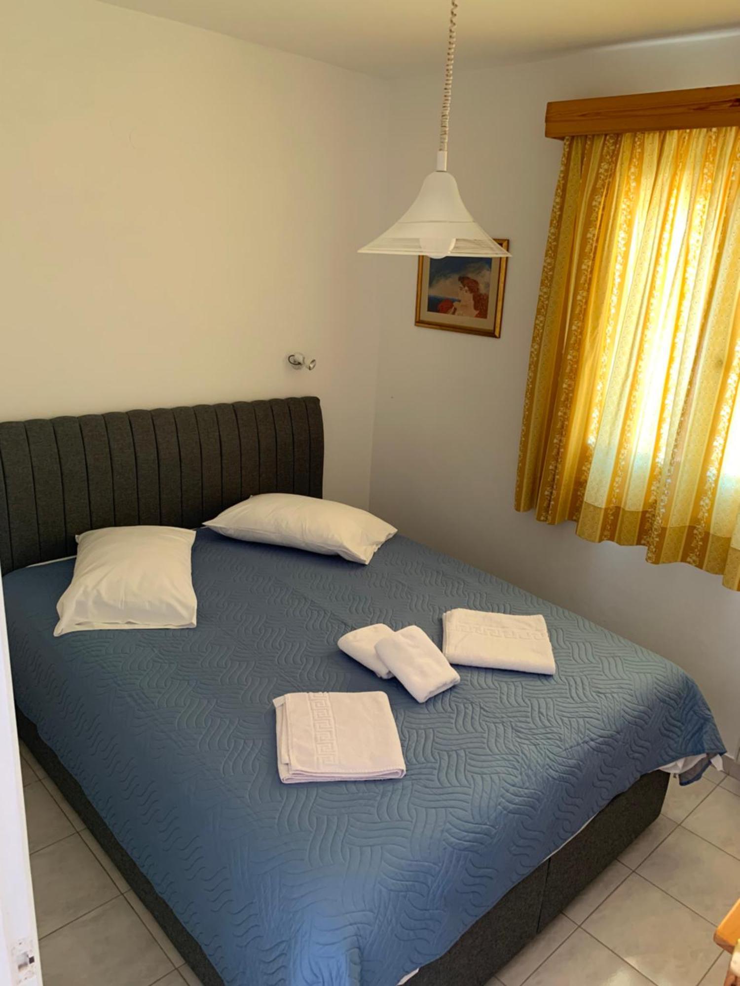 Filoxenia Kontogiannis Apartment Lazarata ภายนอก รูปภาพ